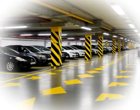 Долговечный пол для паркинга: почему полировка выигрывает у краски и полимеров