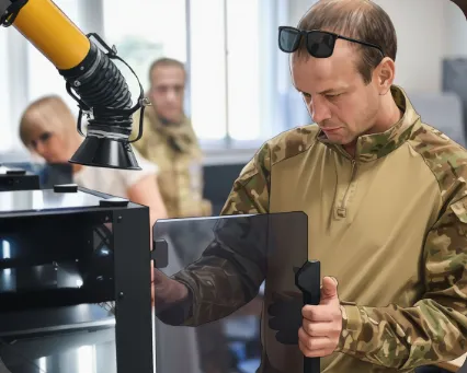 Трудоустройство ветеранов СВО с инвалидностью: барьеры, квоты и индивидуальный подход