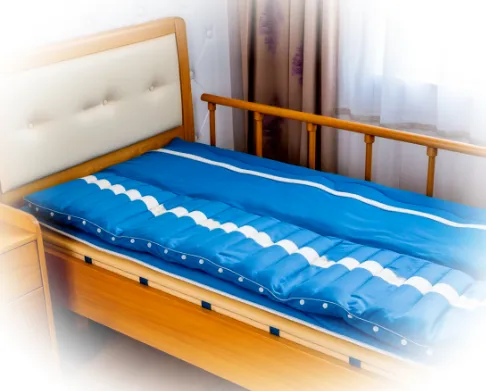 Использование противопролежневого матраса: правила эксплуатации и ухода