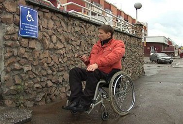 Инвалида-колясочника не пустили в ресторан
