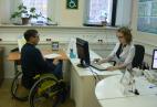 Как инвалиду встать на биржу труда?