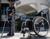 ReWalk - устройство, позволяющее инвалидам ходить 