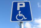 Предусмотрена ли ответственность за нарушение требований законодательства, предусматривающих выделение на автомобильных стоянках (остановках) мест для специальных автотранспортных средств инвалидов?