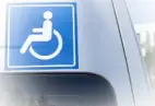 Штрафы за незаконное использование знака «инвалид» на авто предложили удвоить