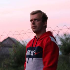 Виктор